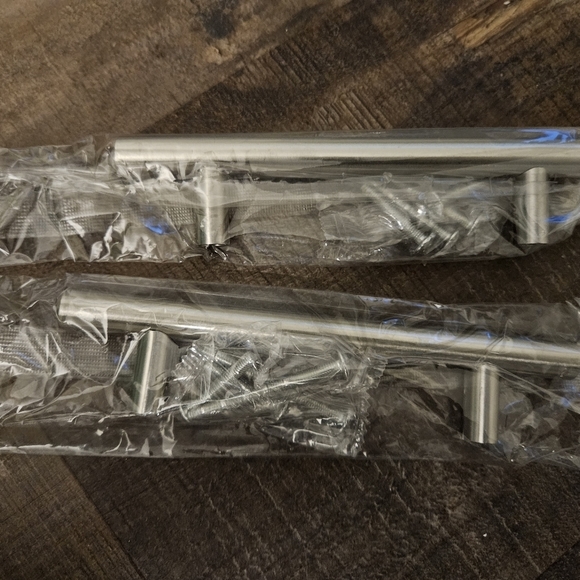 Kitchen Cabinet Hardware Brushed Silver Cabinet Handles Modern Drawer Pulls Set - Picture 4 of 6